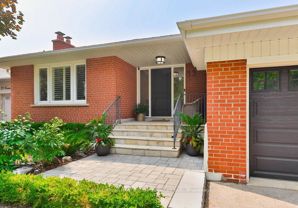 33-forster-park-drive-oakville-ontario-w12368048