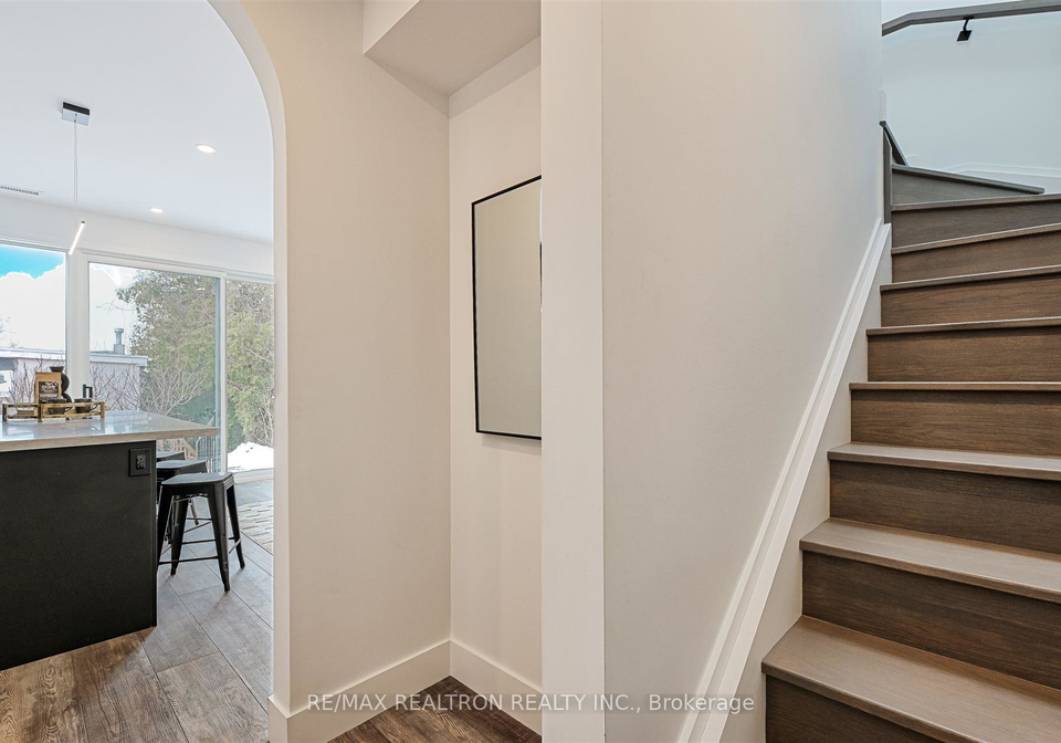 421-silverthorn-avenue-toronto-ontario-w12368110