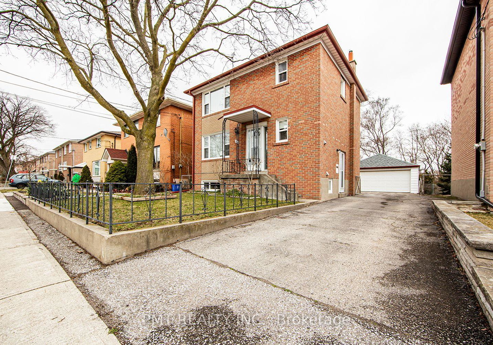 124-edinborough-court-toronto-ontario-w12368111