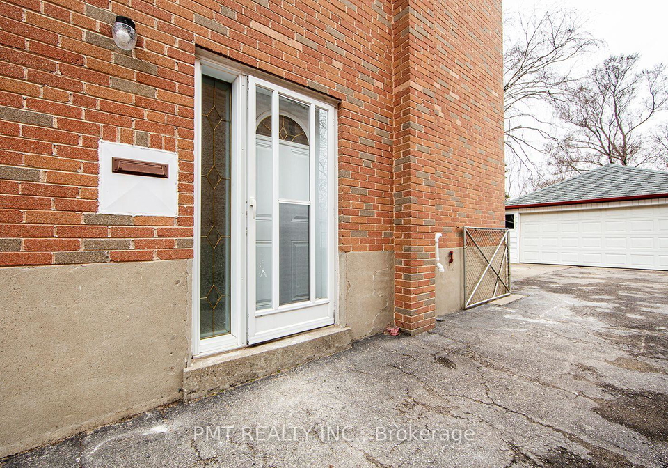 124-edinborough-court-toronto-ontario-w12368111