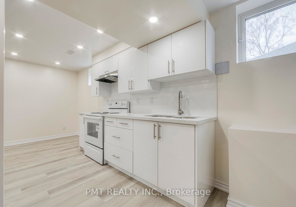 124-edinborough-court-toronto-ontario-w12368111