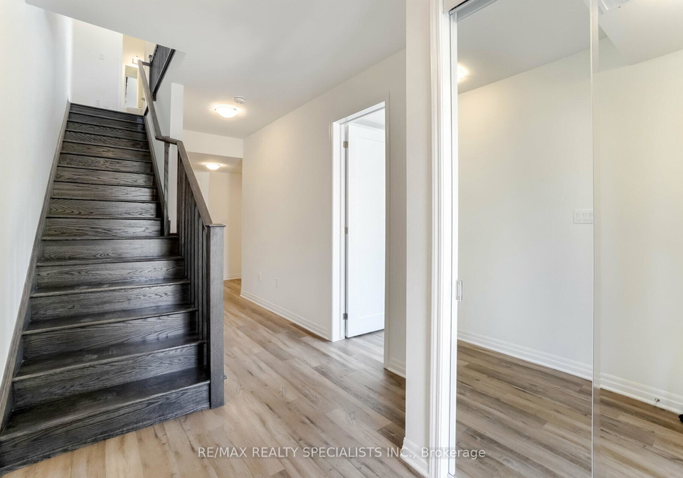 70-kaitting-trail-oakville-ontario-w12368288