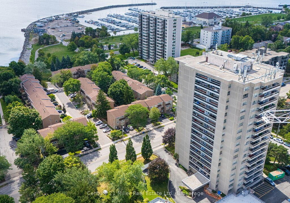2263-marine-drive-oakville-ontario-w12368360