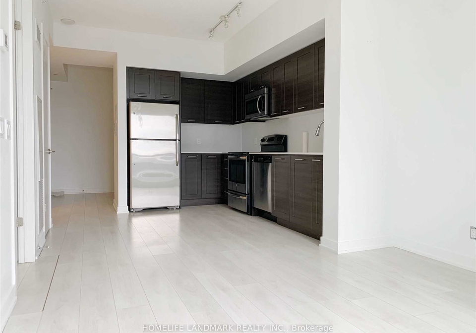 2212-lakeshore-boulevard-w-etobicoke-ontario-w12368461