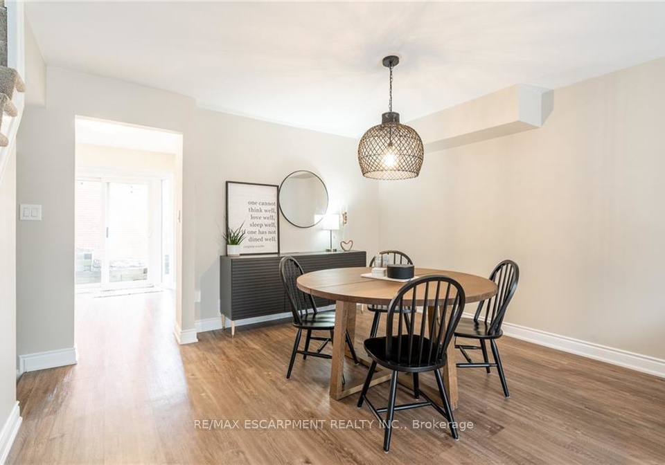895-maple-avenue-burlington-ontario-w12368513