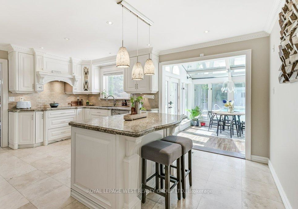 41-vancho-crescent-etobicoke-ontario-w12368590