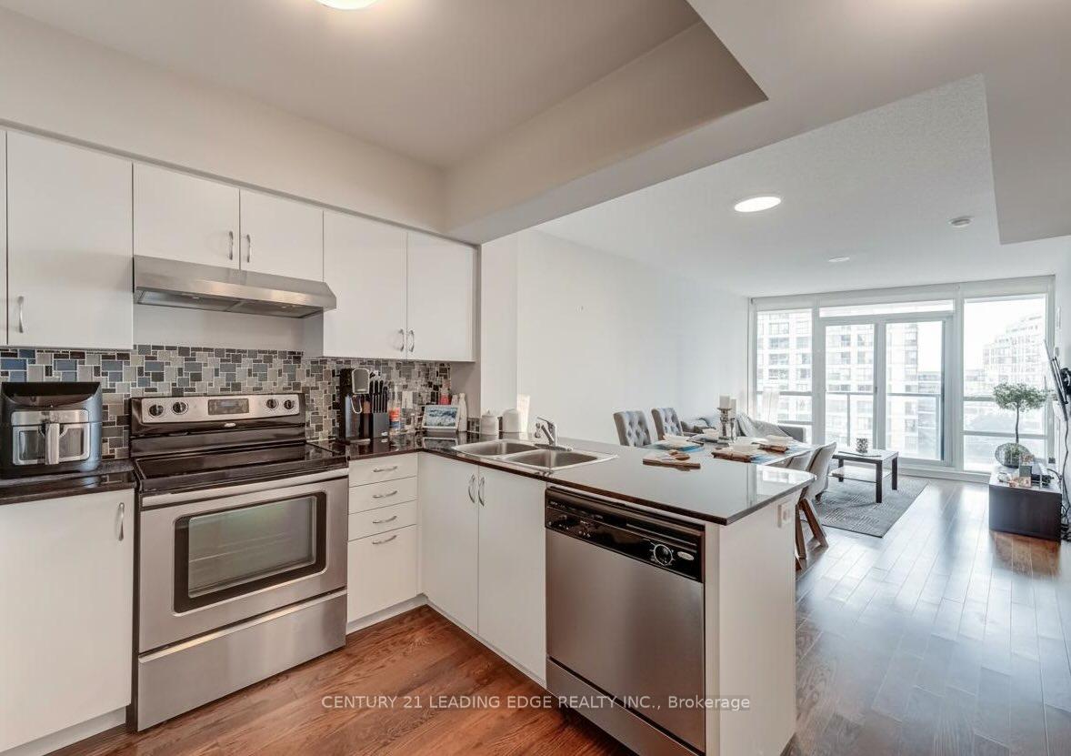 2240-lake-shore-boulevard-w-etobicoke-ontario-w12368618
