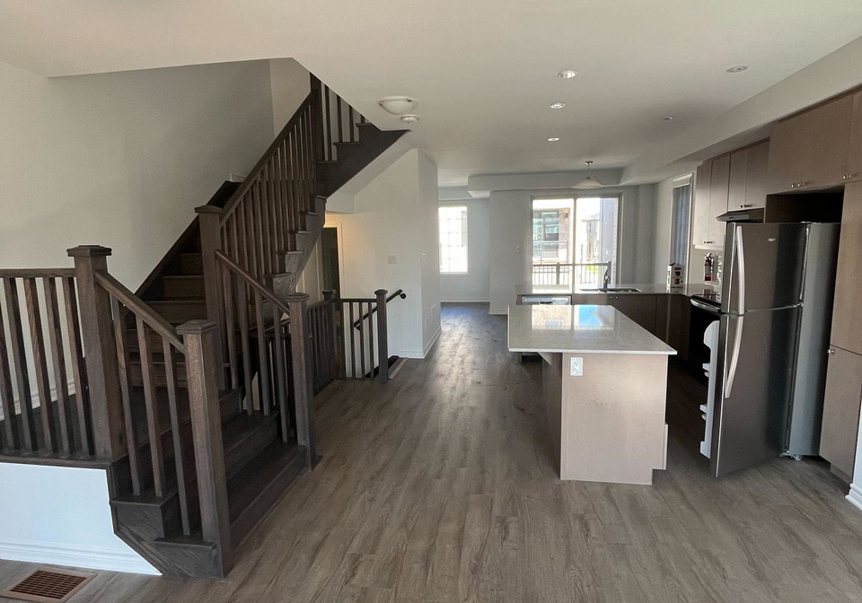 1259-lily-crescent-milton-ontario-w12368660
