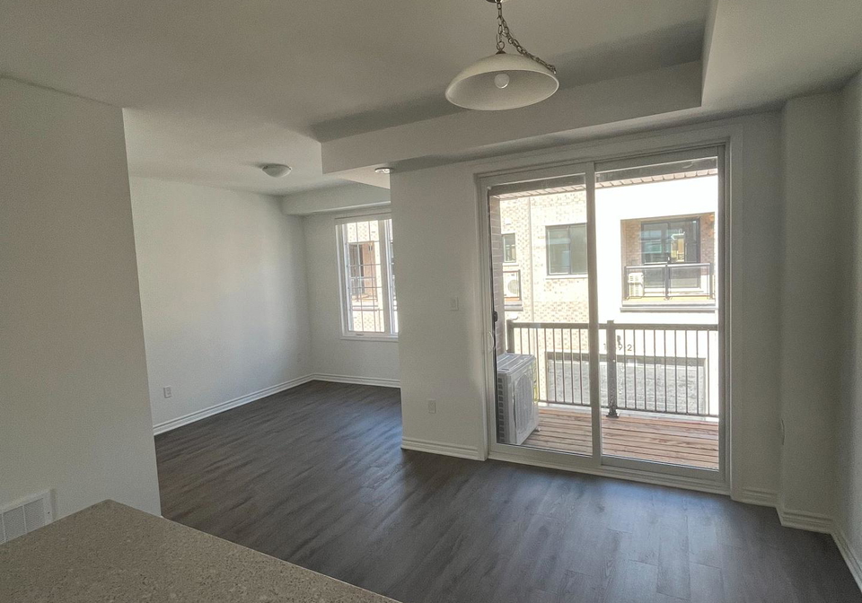 1259-lily-crescent-milton-ontario-w12368660