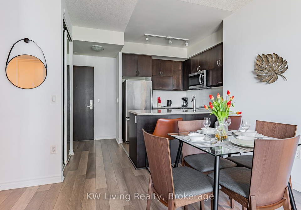39-annie-craig-drive-etobicoke-ontario-w12368892