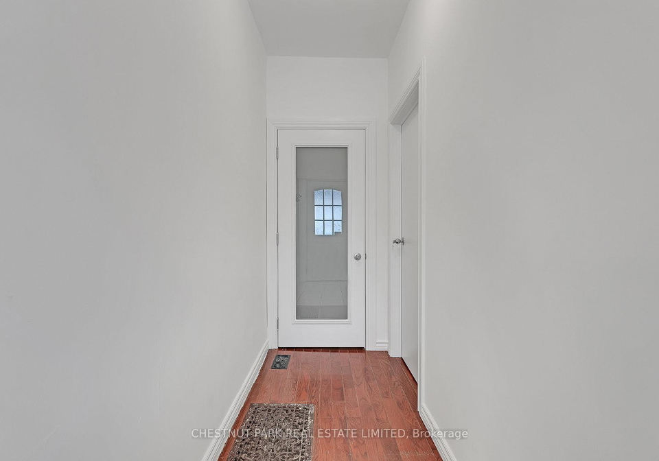 1383-lansdowne-avenue-toronto-ontario-w12369127