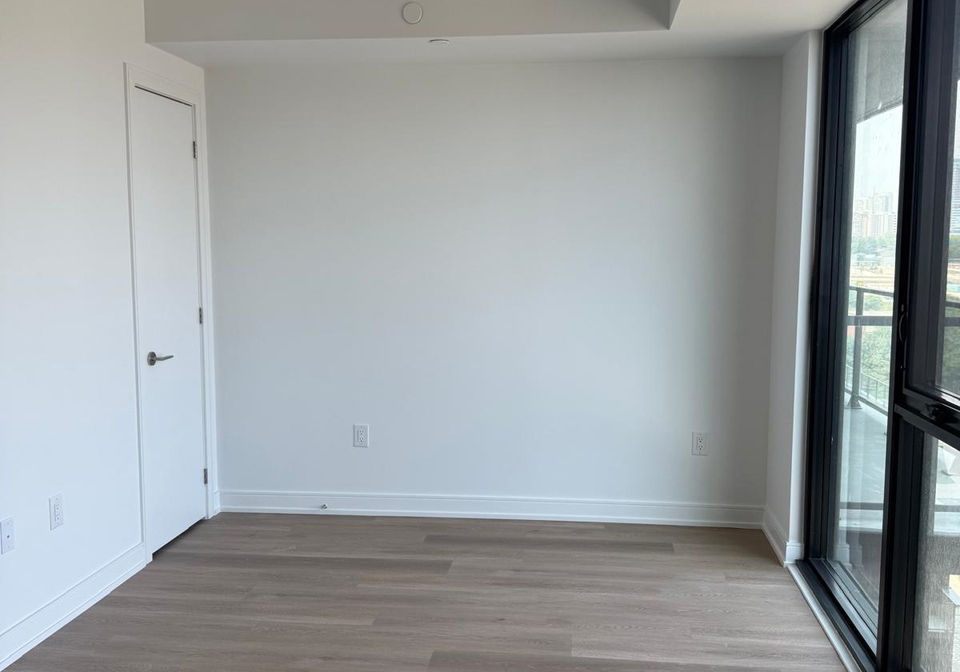 89-dundas-street-w-mississauga-ontario-w12369174