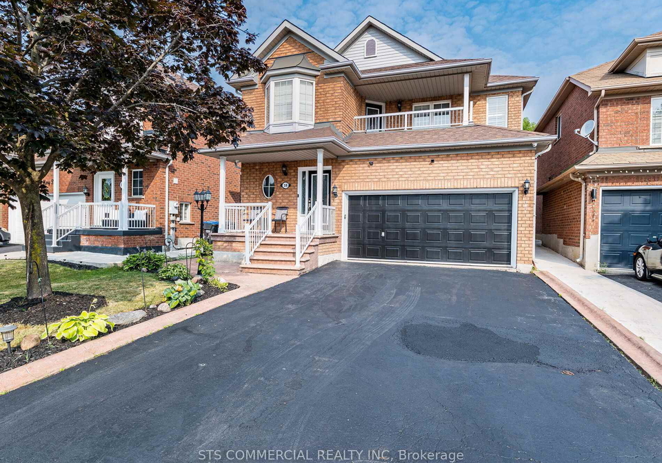 18-queen-mary-drive-brampton-ontario-w12369376