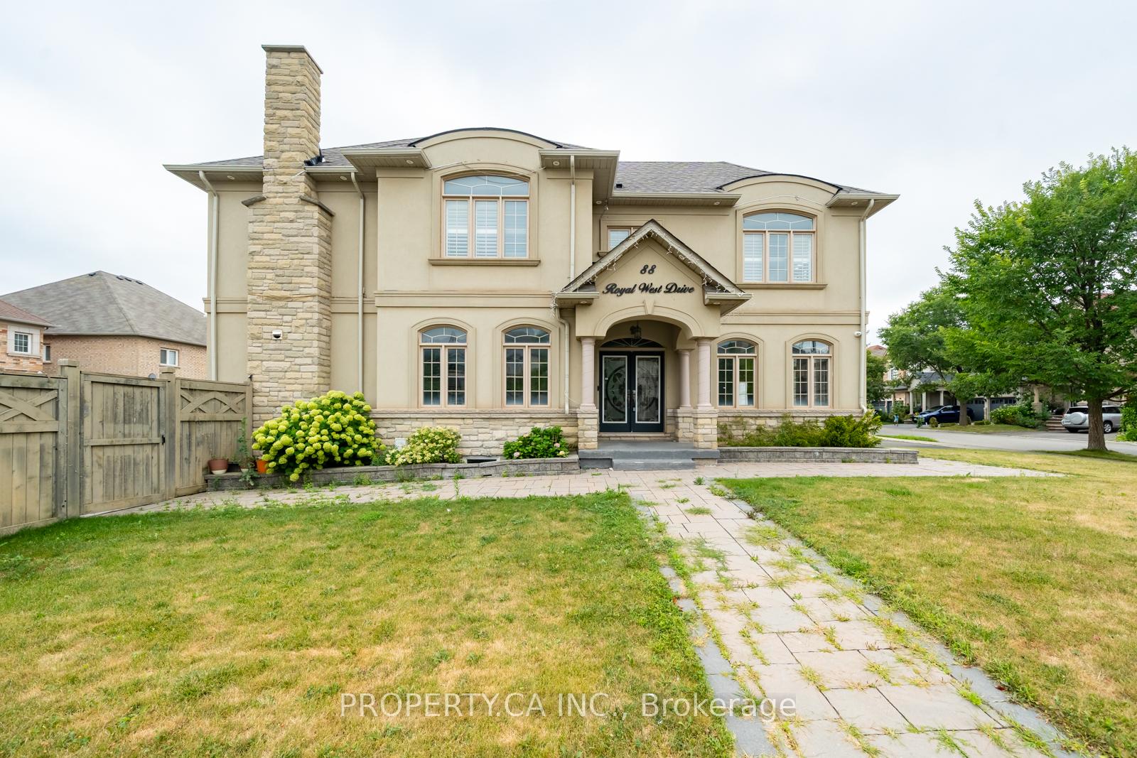 88-royal-west-drive-brampton-ontario-w12369479
