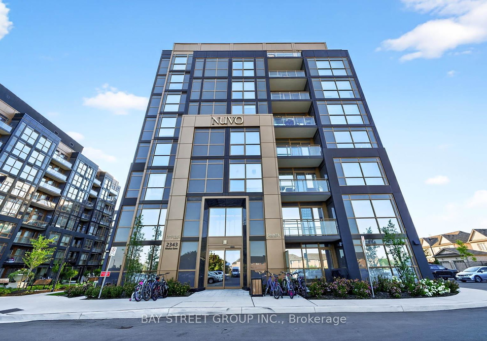 2343-khalsa-gate-oakville-ontario-w12369587