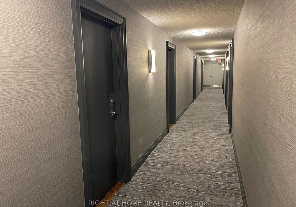 200-manitoba-street-etobicoke-ontario-w12369607