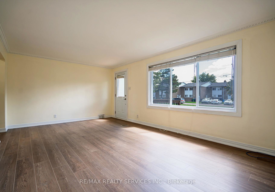 32-eastern-avenue-brampton-ontario-w12369682