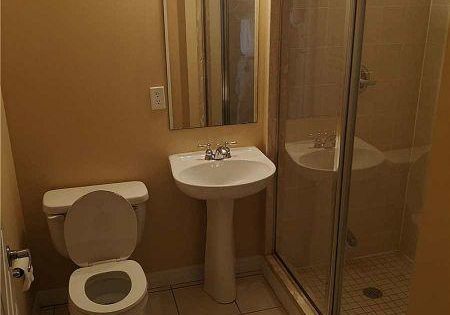 220-burnhamthorpe-road-w-mississauga-ontario-w12369771