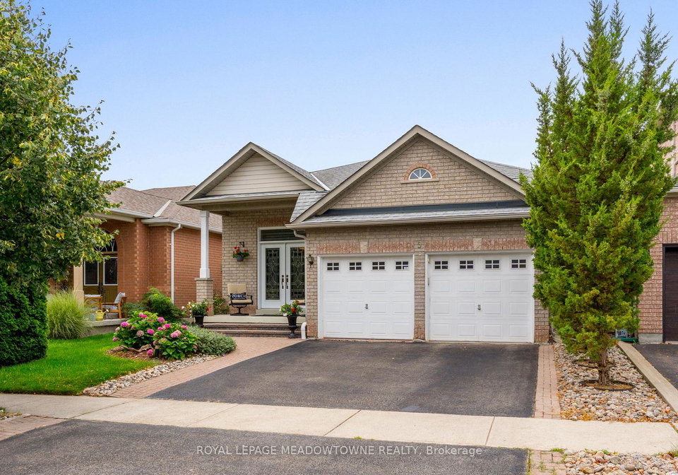 9-johnson-crescent-halton-hills-ontario-w12369949