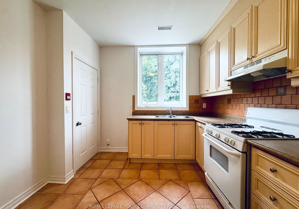2417-dundas-street-w-toronto-ontario-w12370022