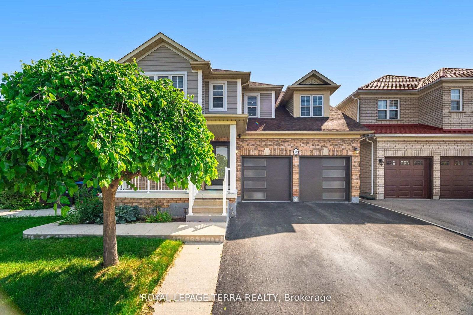 19-valleypark-crescent-brampton-ontario-w12370285
