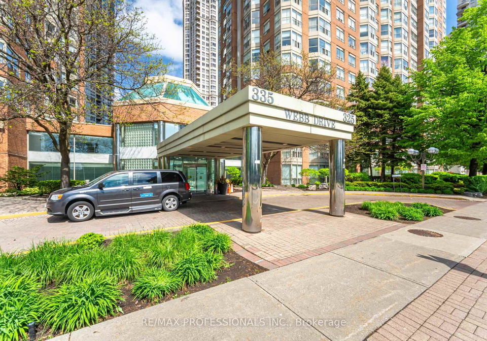335-webb-drive-mississauga-ontario-w12370298
