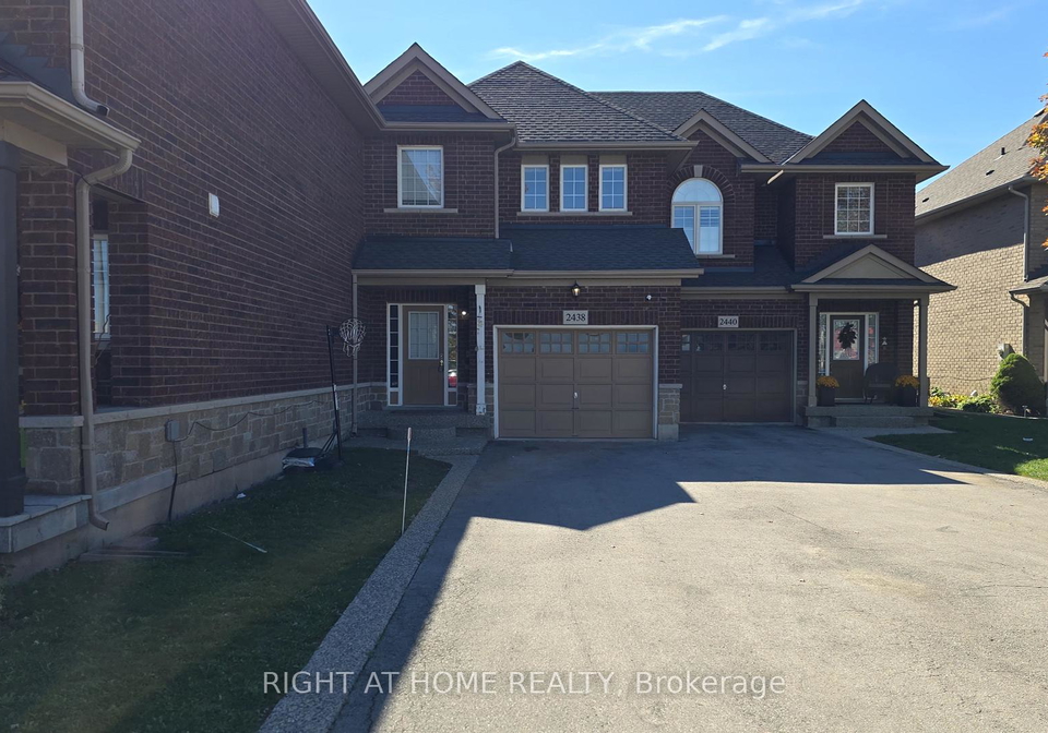 2438-shadow-court-oakville-ontario-w12370301