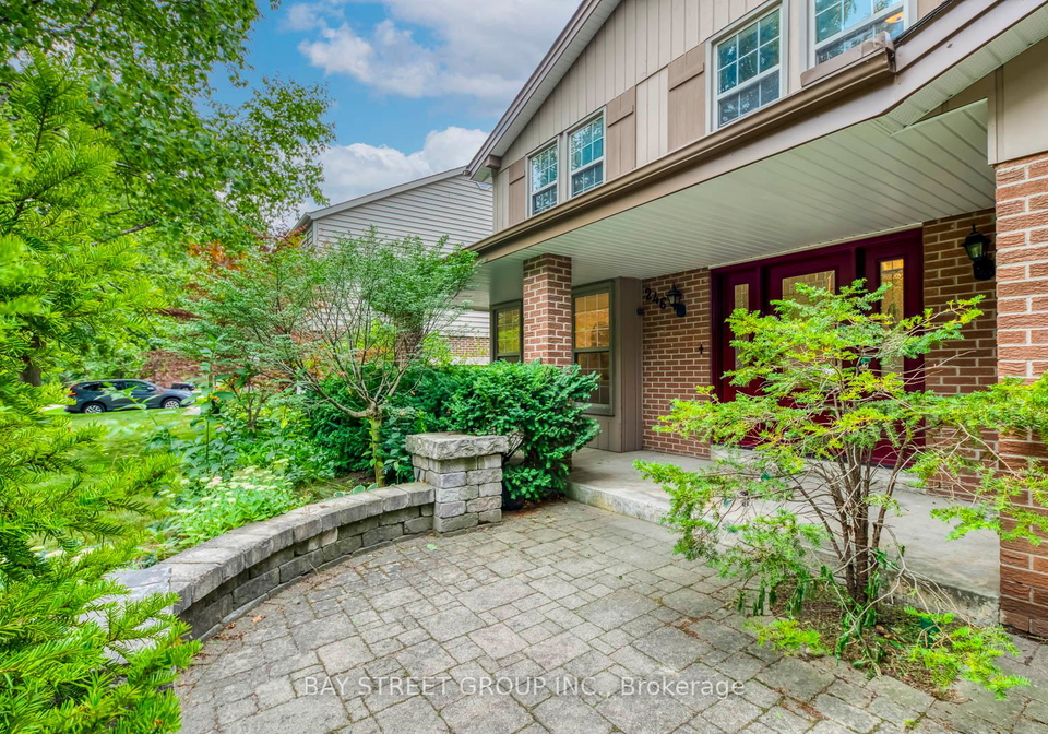 246-beechfield-road-oakville-ontario-w12370430