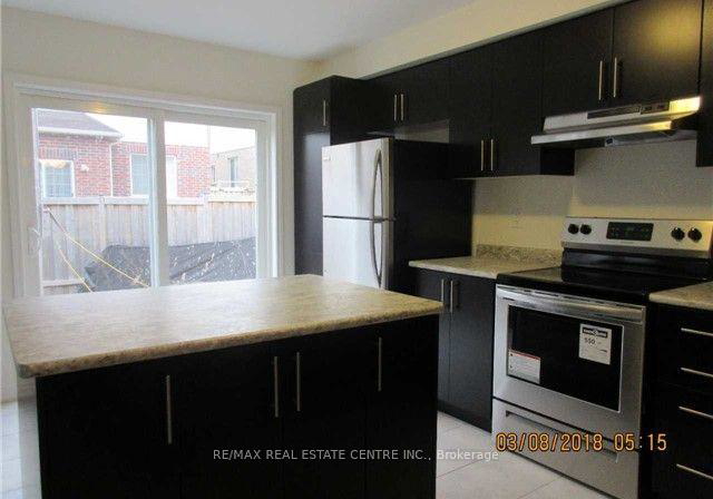 582-laking-terrace-milton-ontario-w12370825