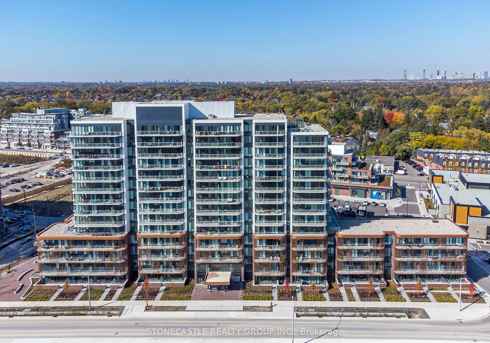 220-missinnihe-way-mississauga-ontario-w12370827