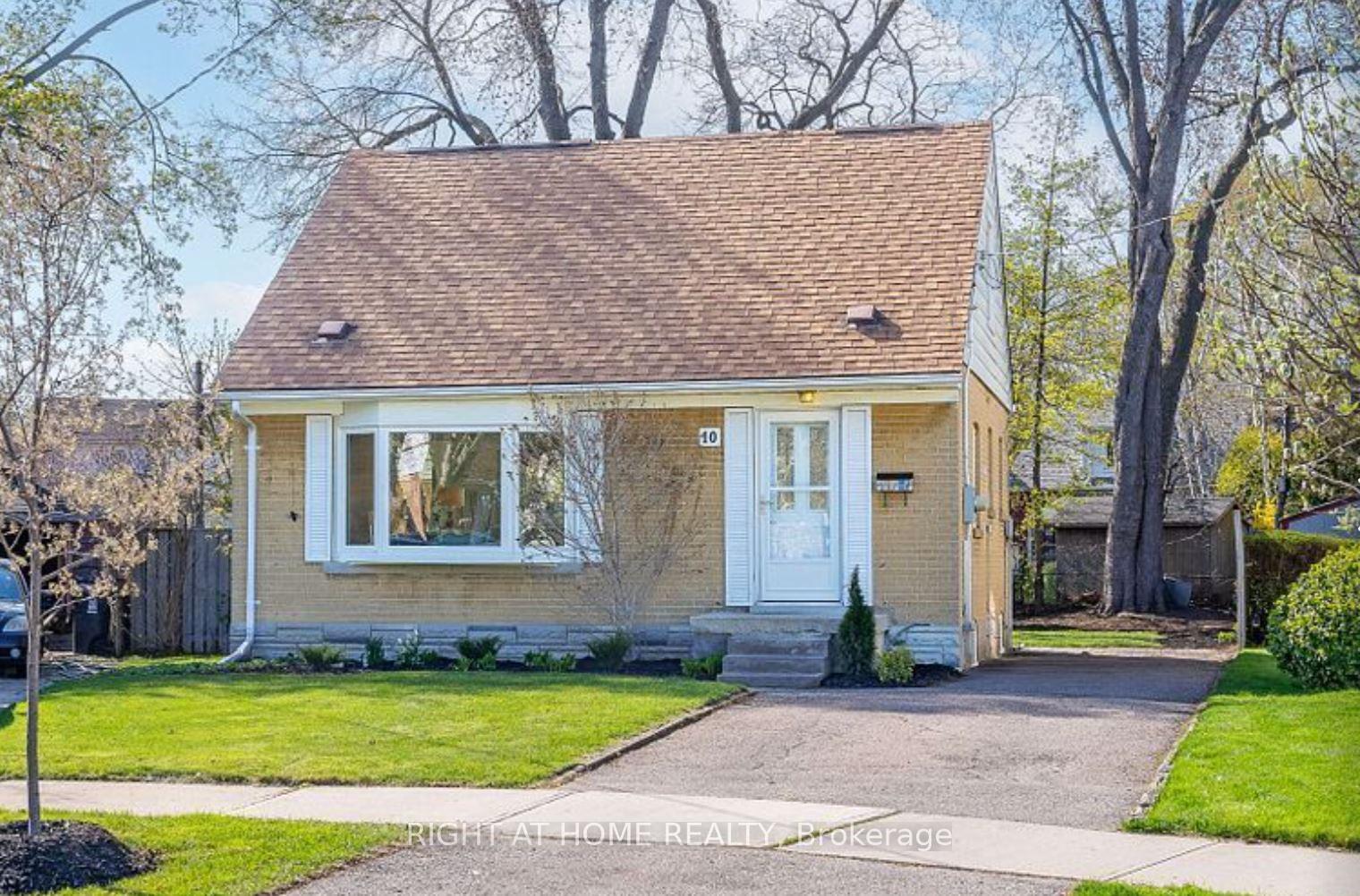10-woodbury-place-etobicoke-ontario-w12370930
