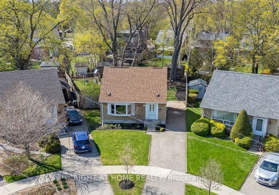 10-woodbury-place-etobicoke-ontario-w12370930