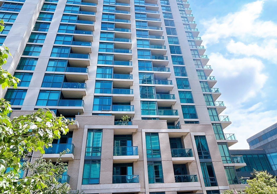 205-sherway-gardens-road-etobicoke-ontario-w12370972
