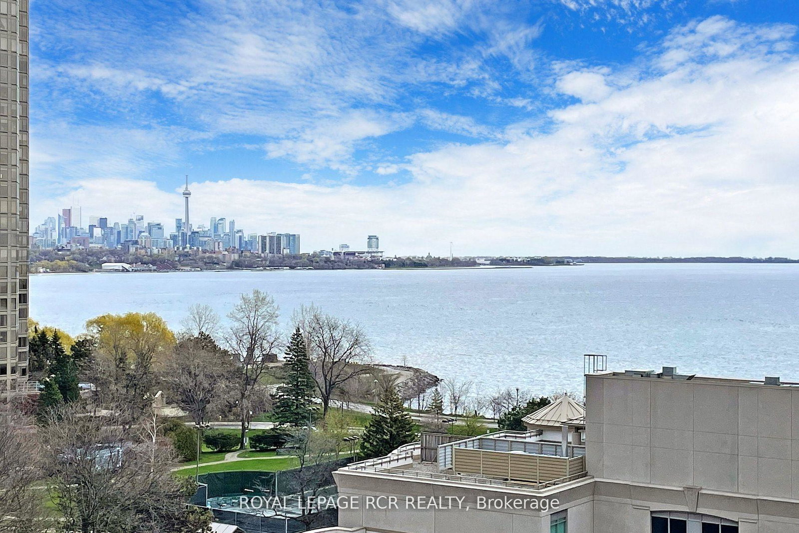 2067-lakeshore-boulevard-w-etobicoke-ontario-w12371021