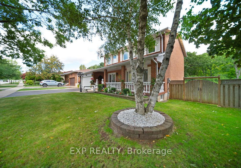 1516-grand-boulevard-oakville-ontario-w12371044