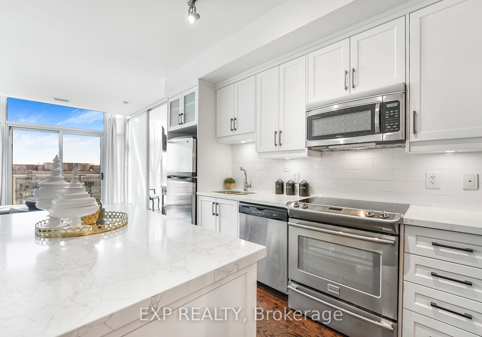 103-the-queensway-avenue-toronto-ontario-w12371480