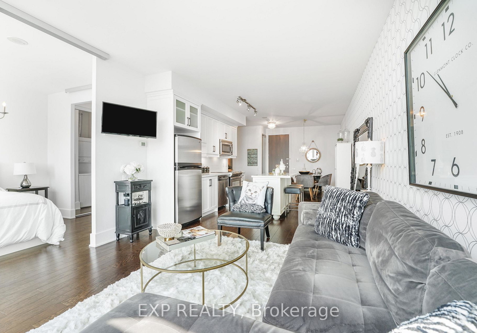 103-the-queensway-avenue-toronto-ontario-w12371480