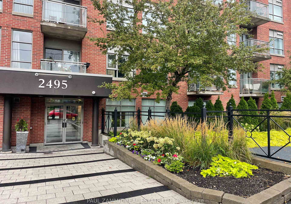 2495-dundas-street-w-toronto-ontario-w12371543