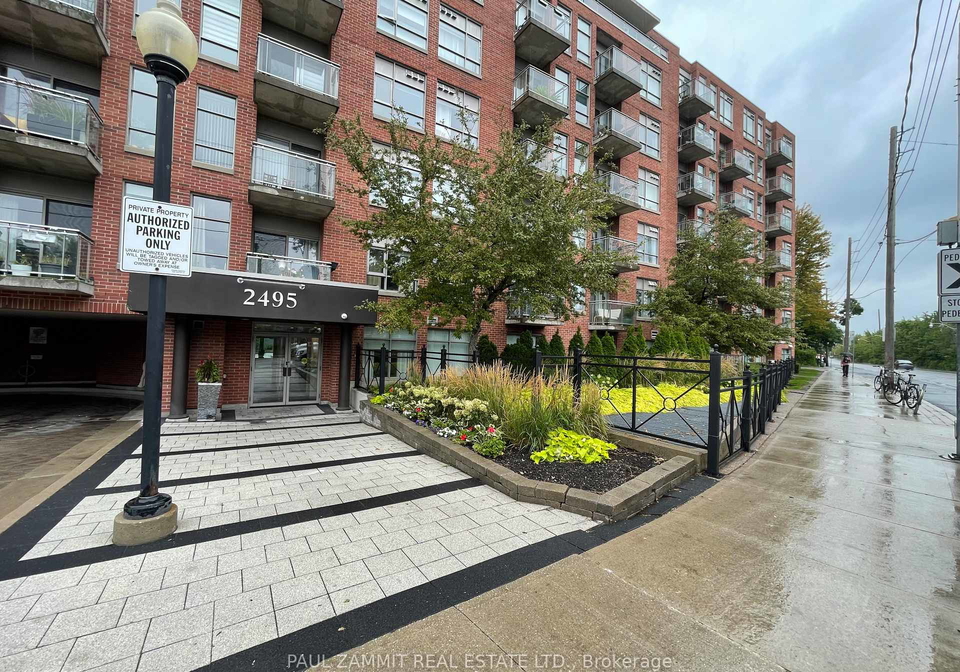 2495-dundas-street-w-toronto-ontario-w12371543