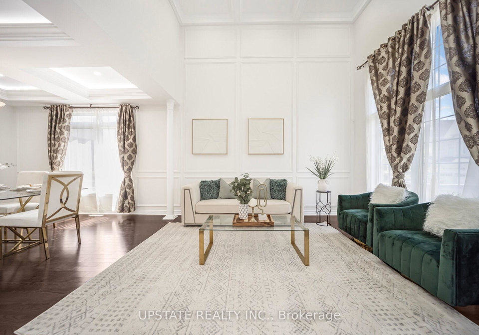 17-annual-circle-brampton-ontario-w12371773