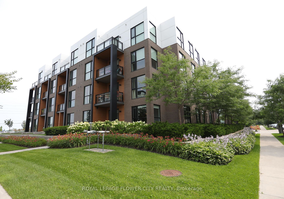 210-sabina-drive-oakville-ontario-w12371918