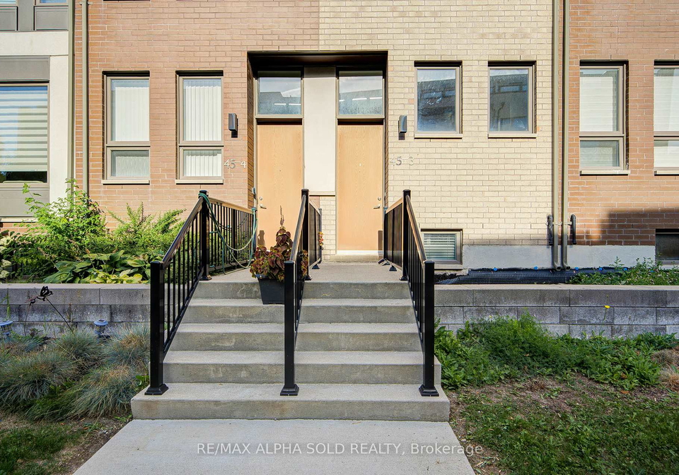 45-thomas-mulholland-drive-york-ontario-w12372169