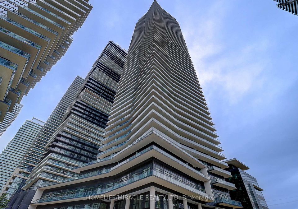 38-annie-craig-drive-etobicoke-ontario-w12372245