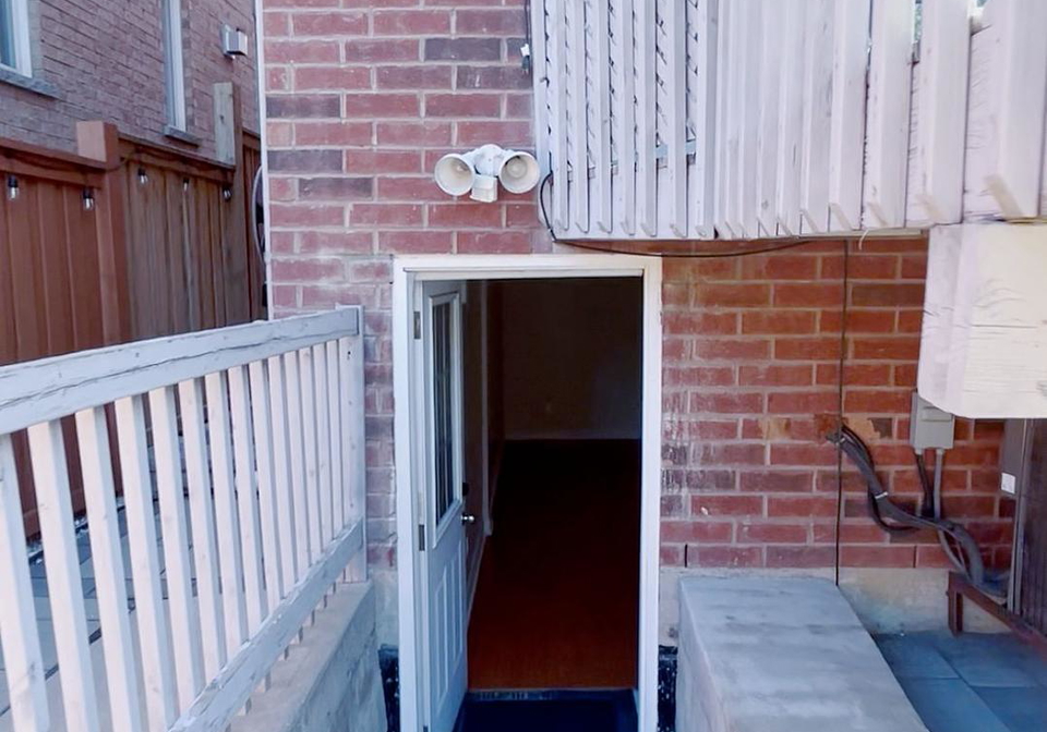 4576-centretown-way-mississauga-ontario-w12372376