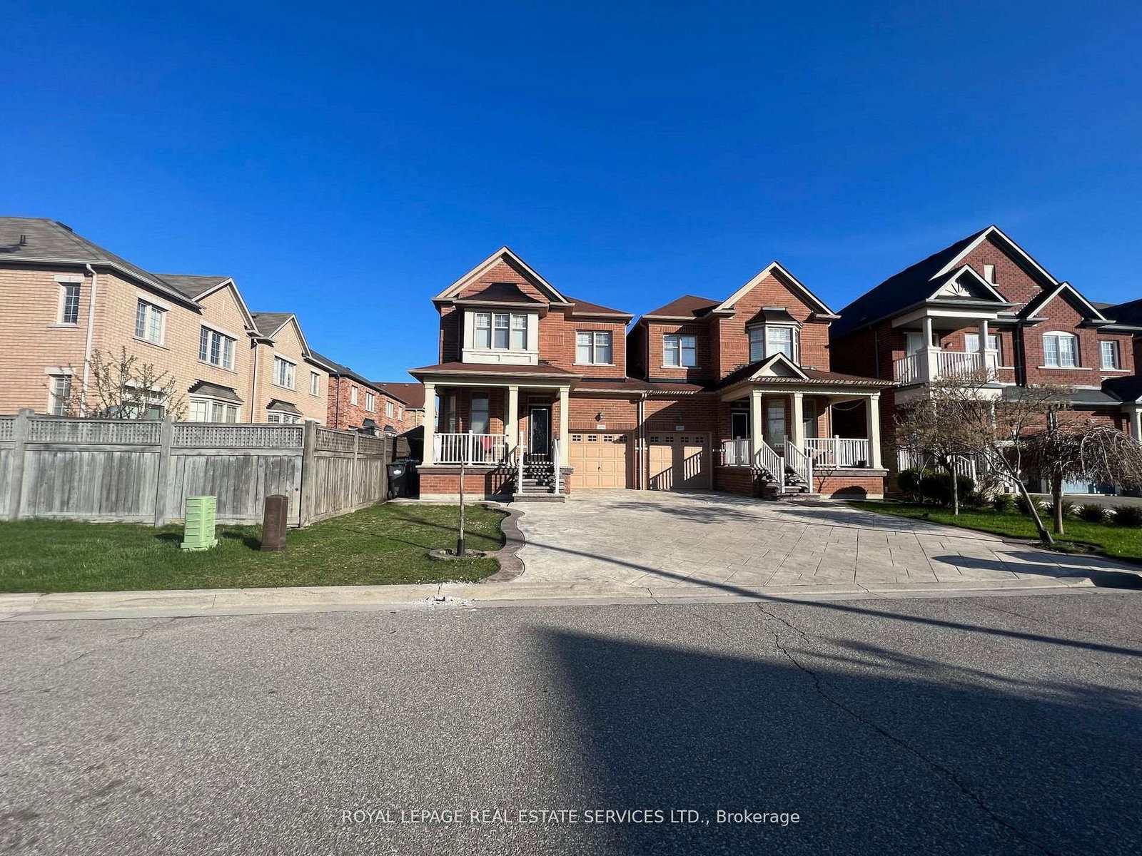 3050-n-doyle-street-n-mississauga-ontario-w12372404