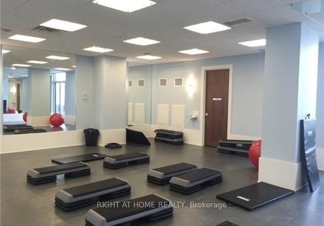 2200-lake-shore-boulevard-w-etobicoke-ontario-w12372691