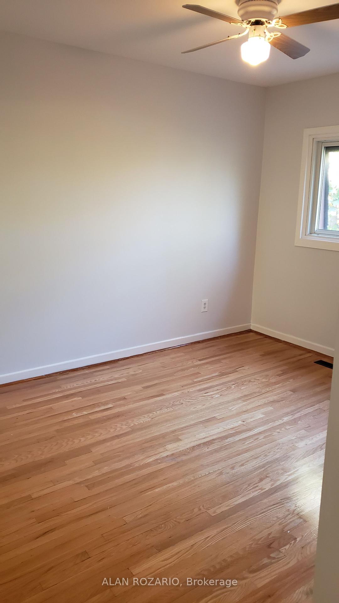 600-silver-creek-boulevard-mississauga-ontario-w12372986