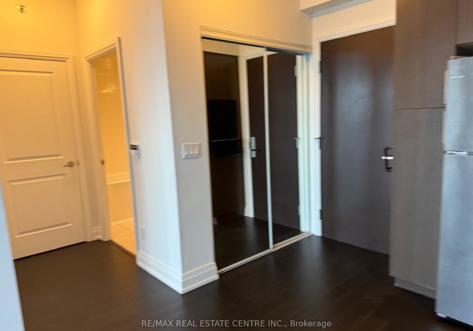 65-speers-road-oakville-ontario-w12373008