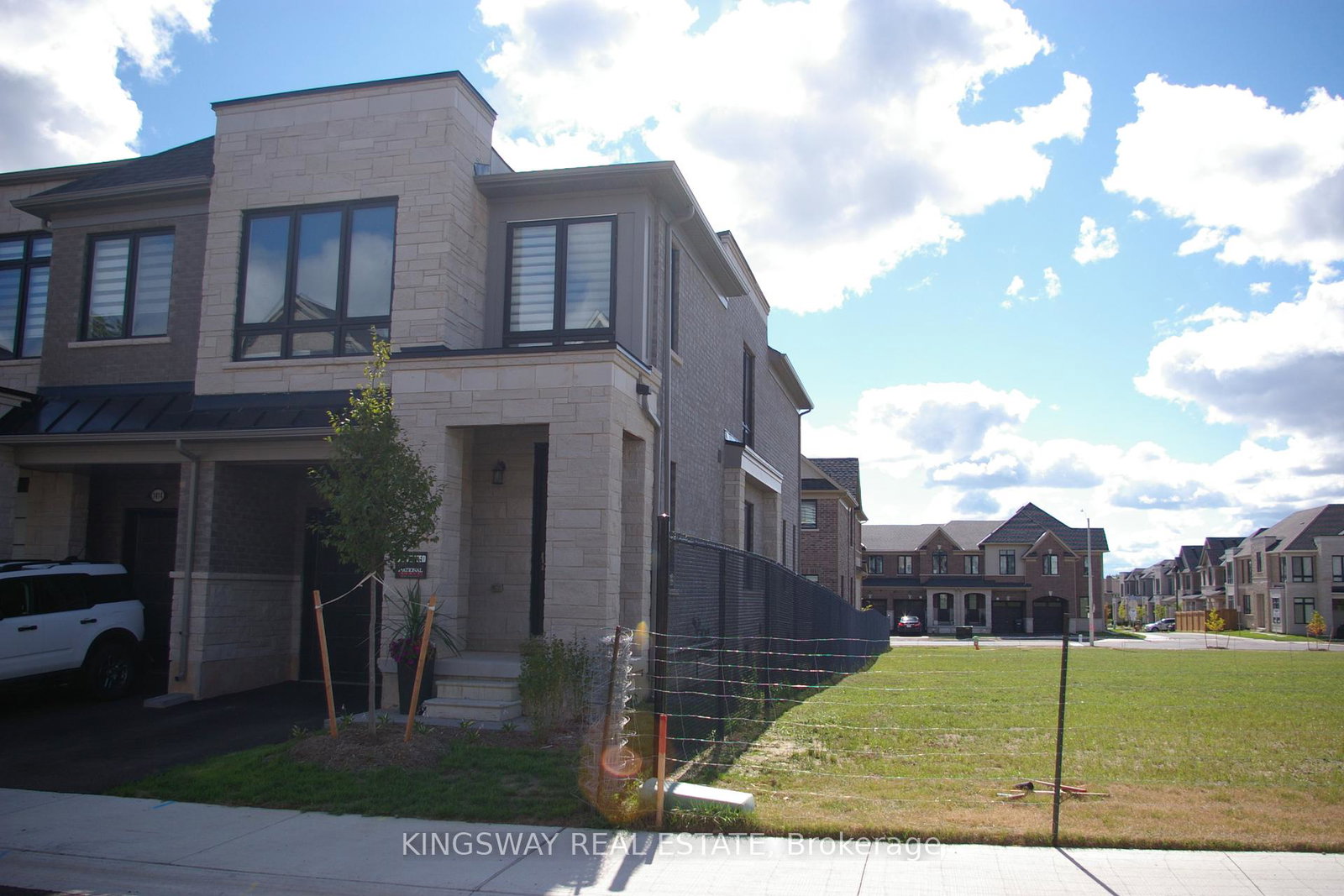 1412-national-common-avenue-burlington-ontario-w12373337