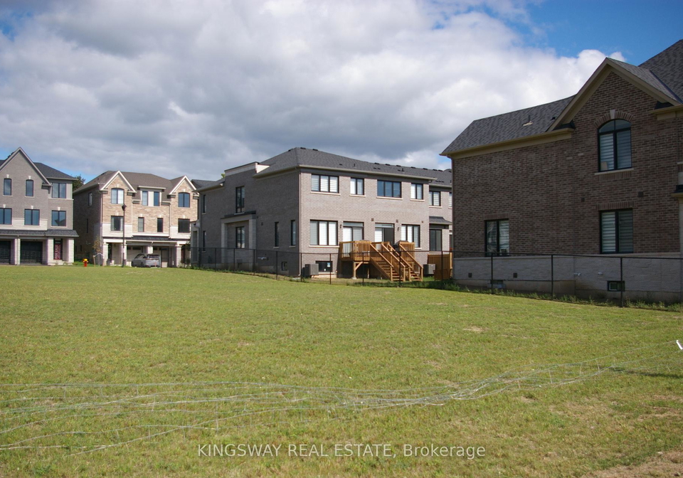 1412-national-common-avenue-burlington-ontario-w12373337